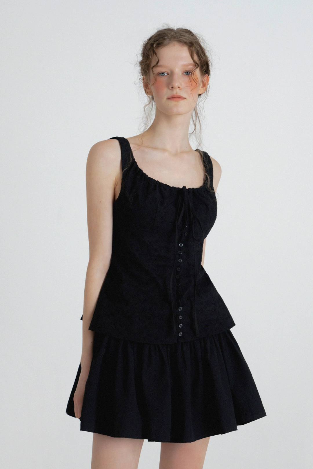 위드아웃썸머 Eyelet button blouse_black 상품 이미지 2