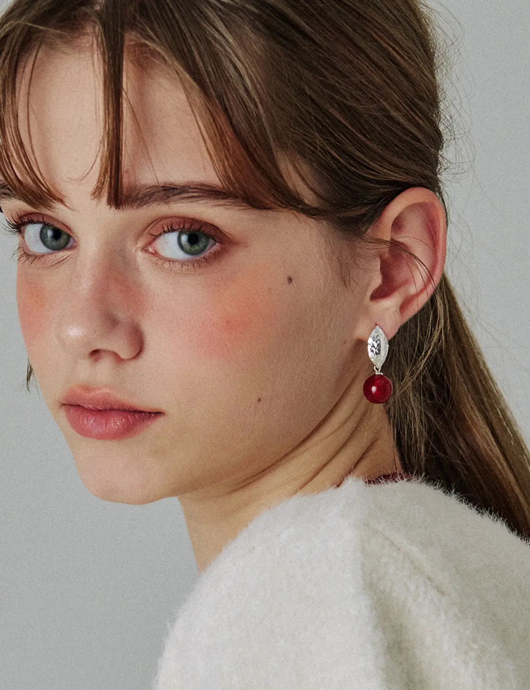 에뜨리브 Leaf Earrings_Red Carnelian 상품 이미지 2