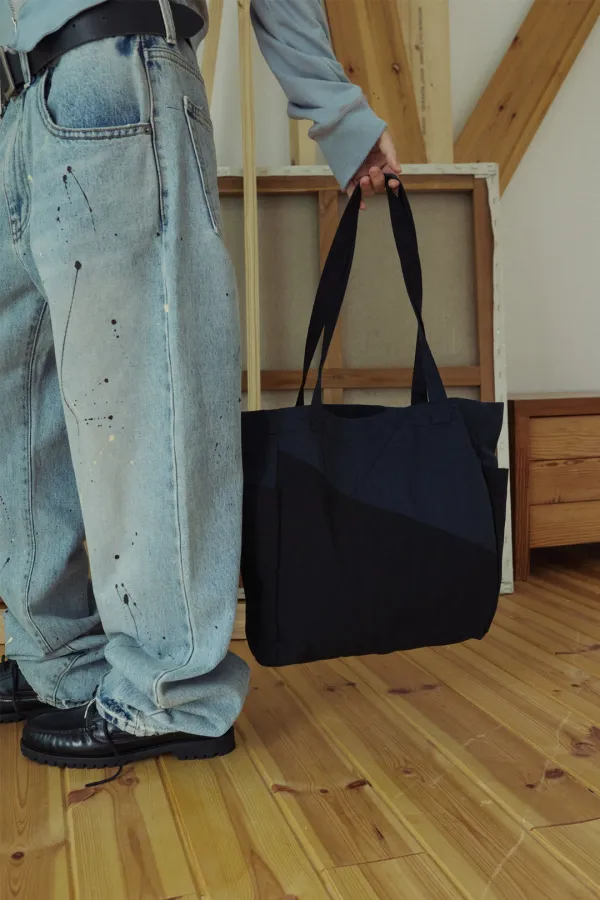 ARC PANEL TOTE  NAVY/BLACK
