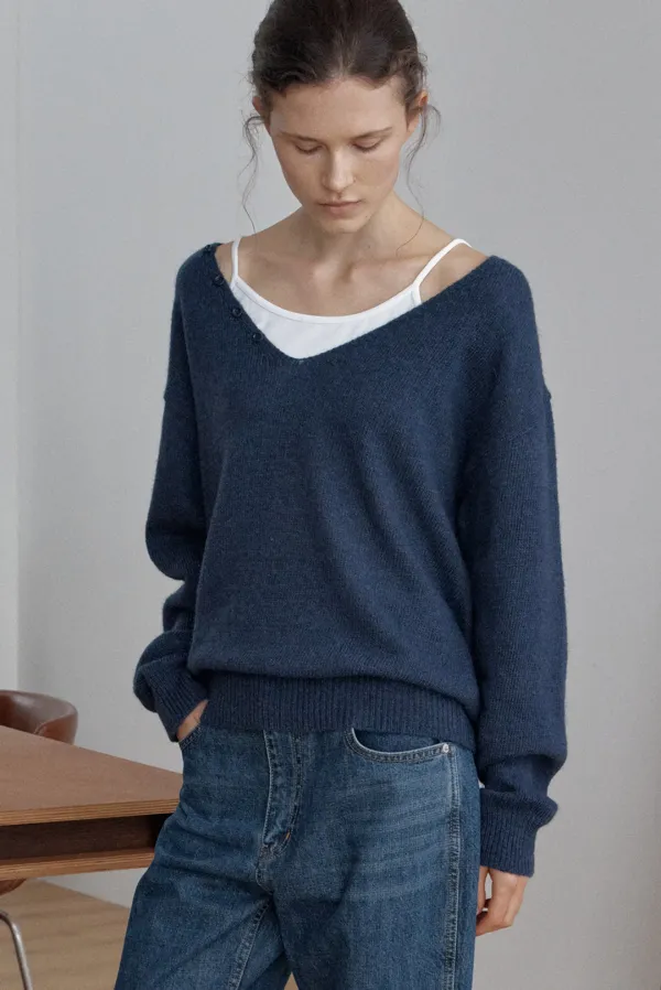 button deep v neck knit - navy