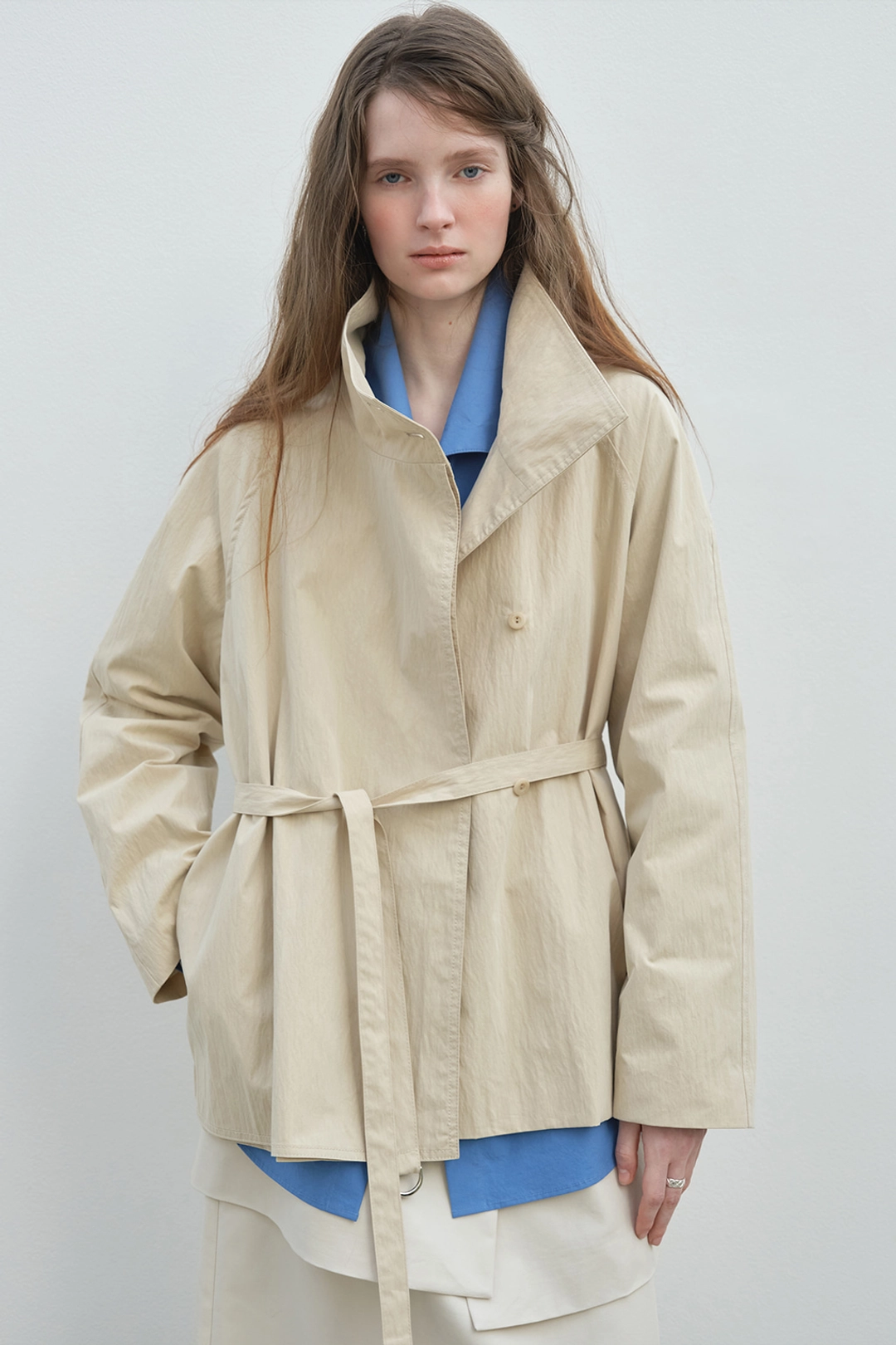 더라우스트 하이넥 하프 트렌치 BEIGE 상품 이미지 2