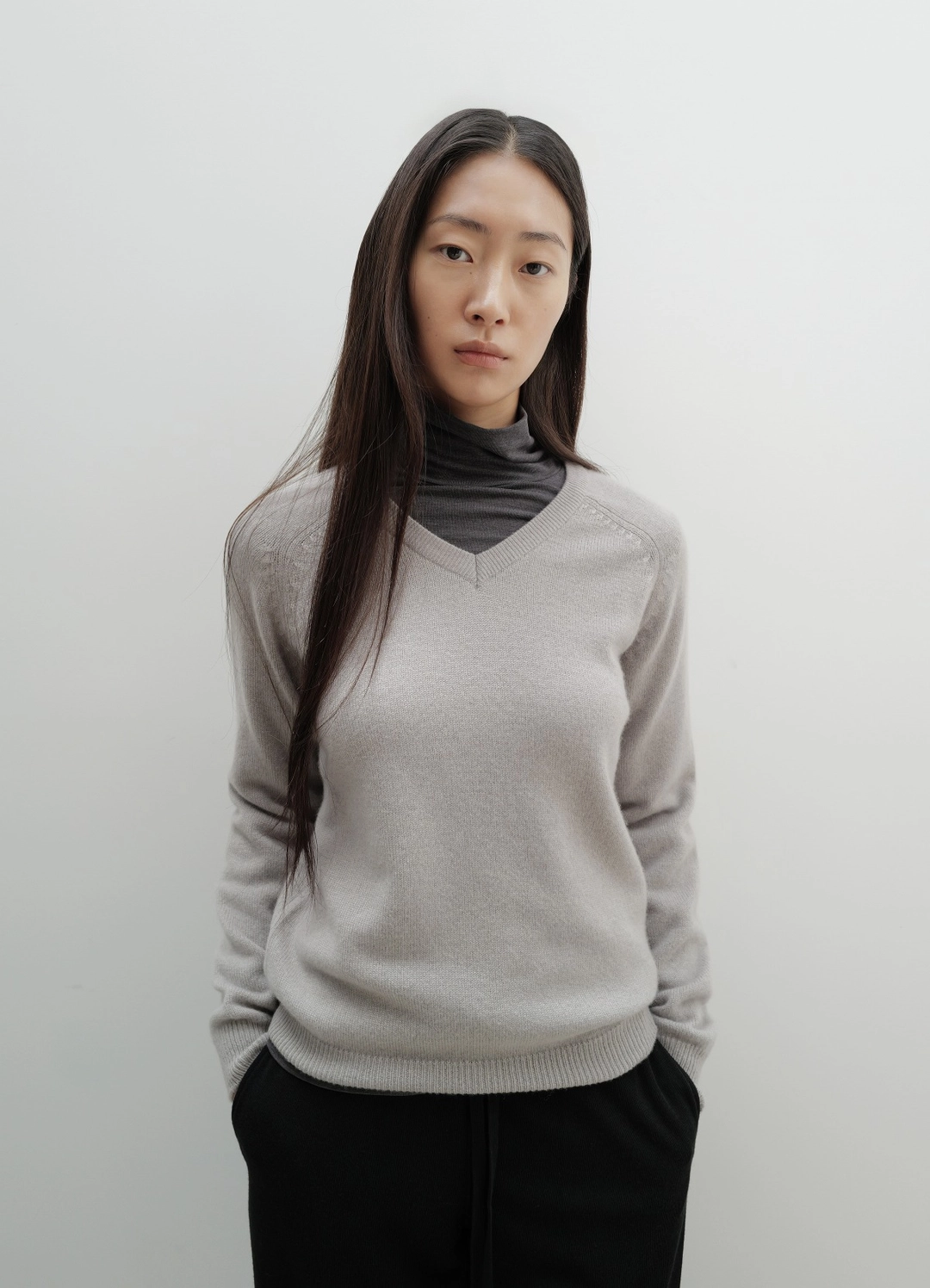 렉스핑거마르쉐 Pure Cashmere V-Neck Knit / Gray 상품 이미지 1