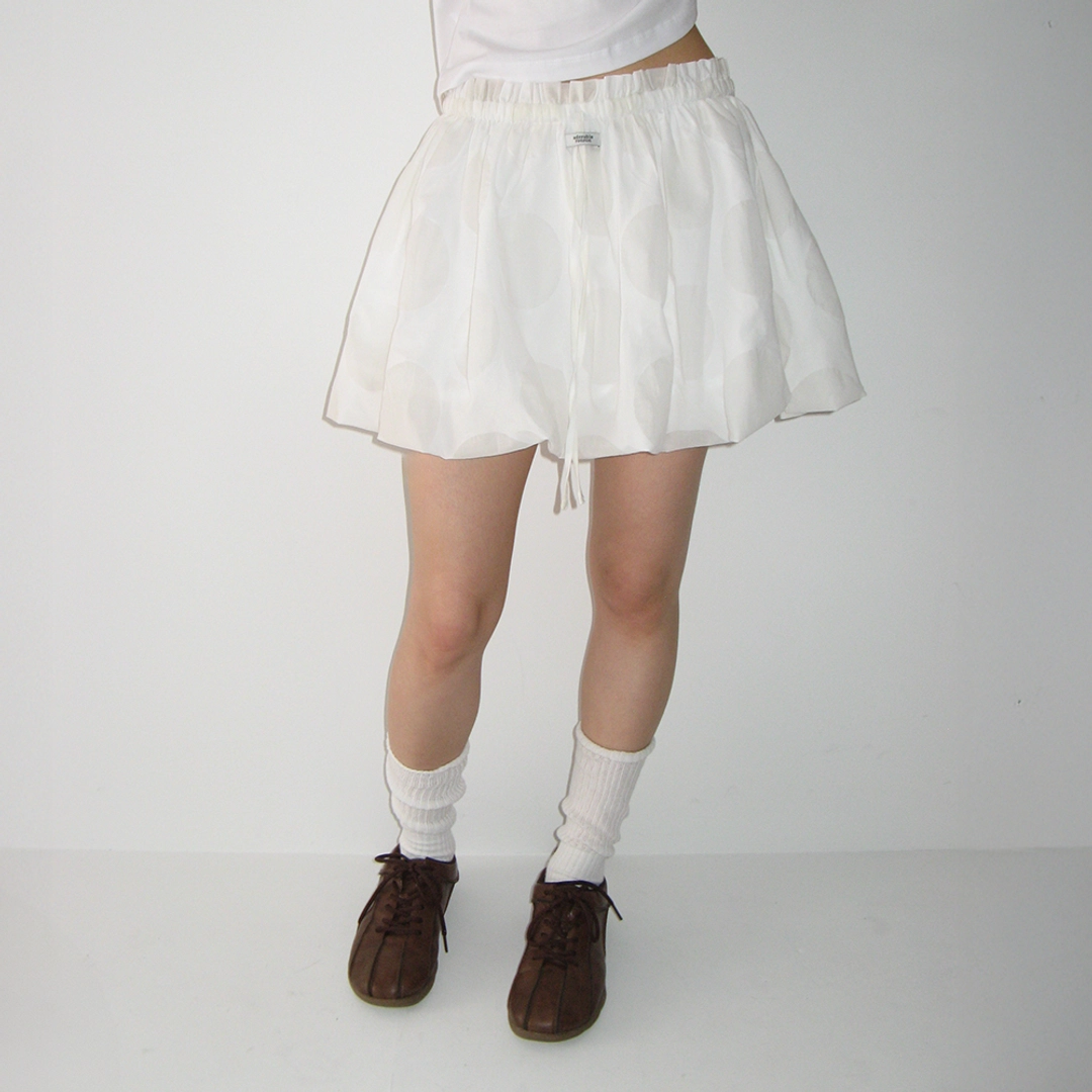론론 AIRY DOT MINI SKIRT WHITE 상품 이미지 2