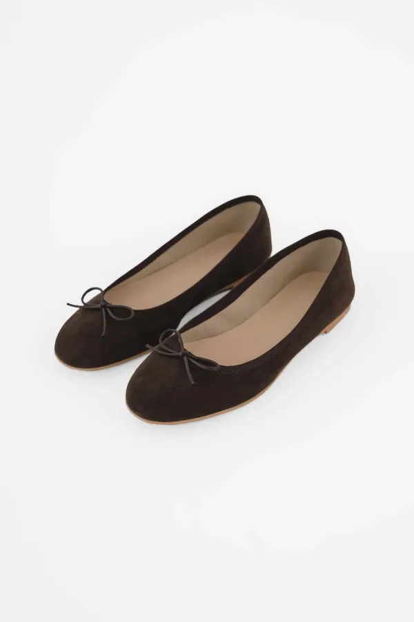 Ribbon Flat 001_Brown