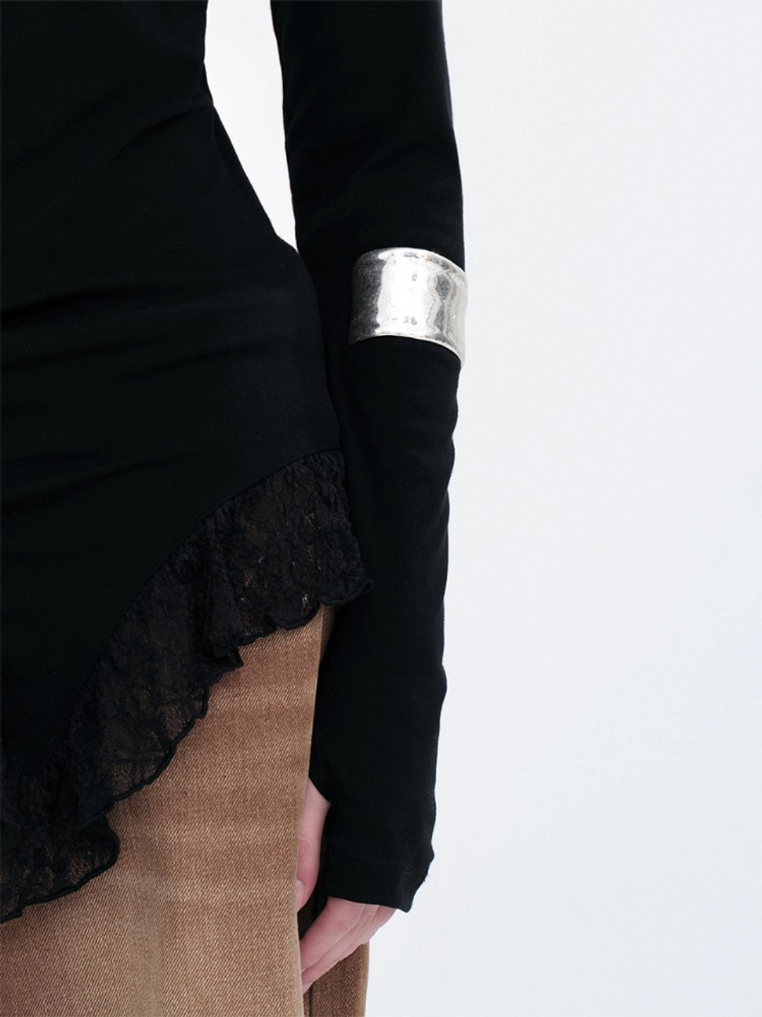 밀로 우먼 Bold Cuff Bracelet [Silver] 상품 이미지 2