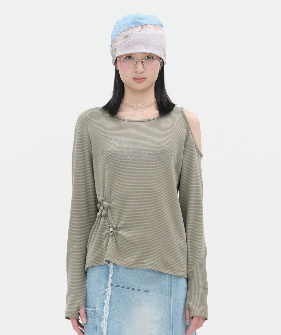 타입서비스 Flower Button Cut Out Top [Green] 상품 이미지 2