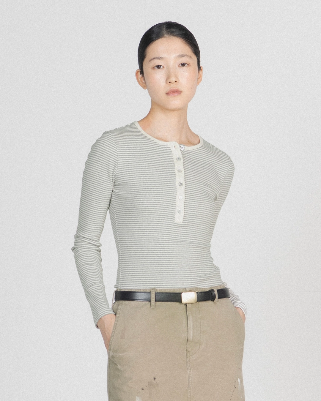 브라운야드 W Henley Neck Long Sleeve, Light Grey Stripe 상품 이미지 2