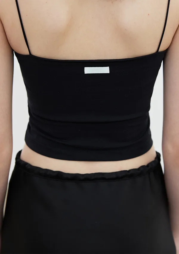 (11TH RE-ORDER) Essential  crop top / Black