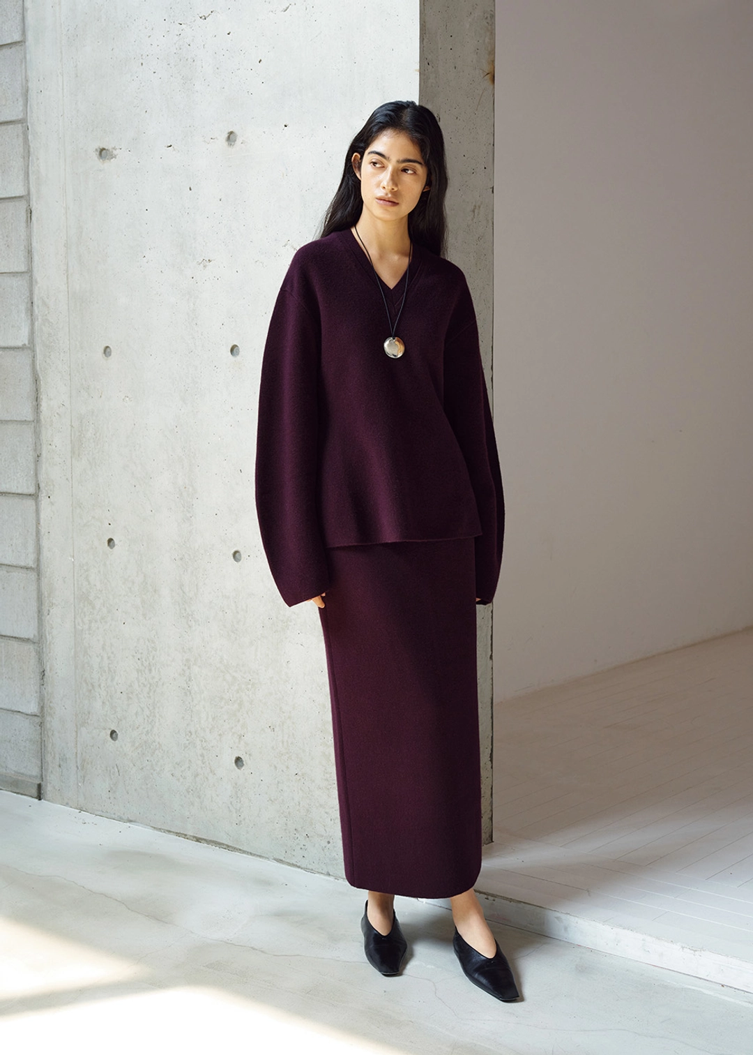 우마뭉 Wool cashmere double faced maxi skirt_Black berry 상품 이미지 2