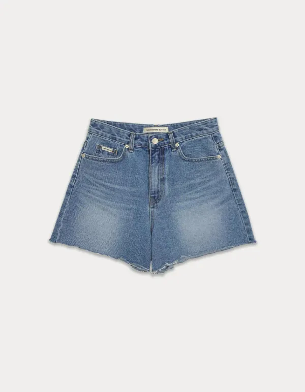 Cutting half denim pants - middle blue