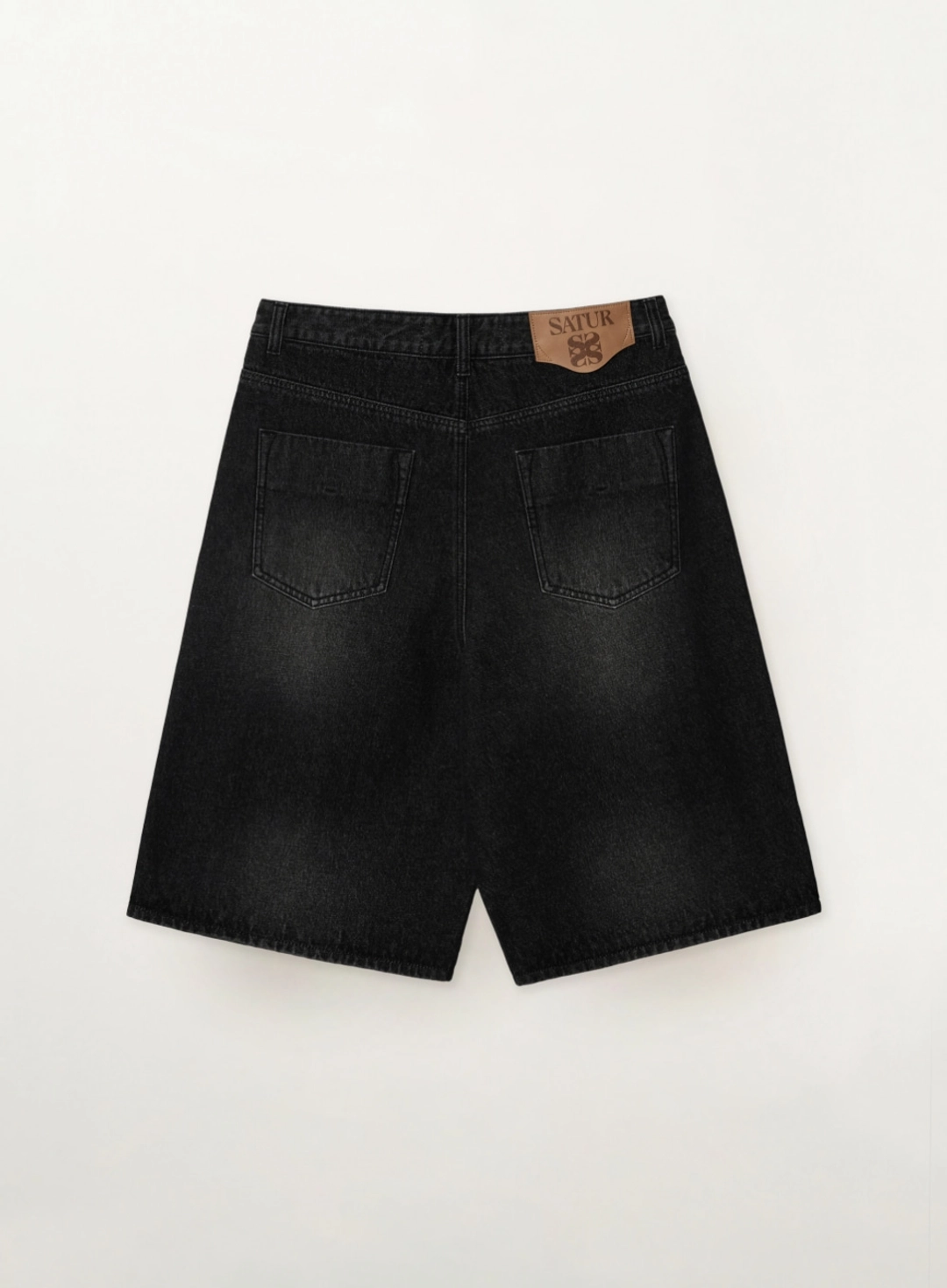 세터 Pleats Bermuda Washed Denim Shorts - Black 상품 이미지 2