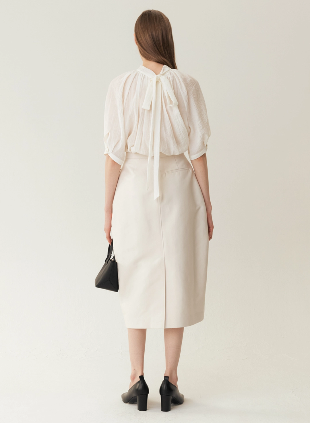 킨더살몬 Voluminous Midi Skirt Cream 상품 이미지 3