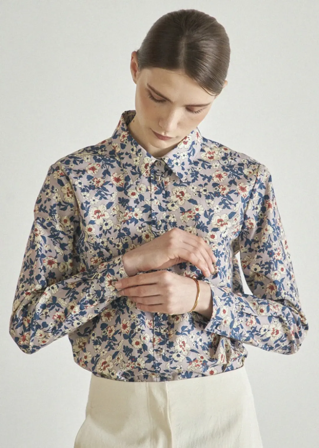 메종드이네스 CLASSIC FLORAL SHIRT_BLACK 상품 이미지 2