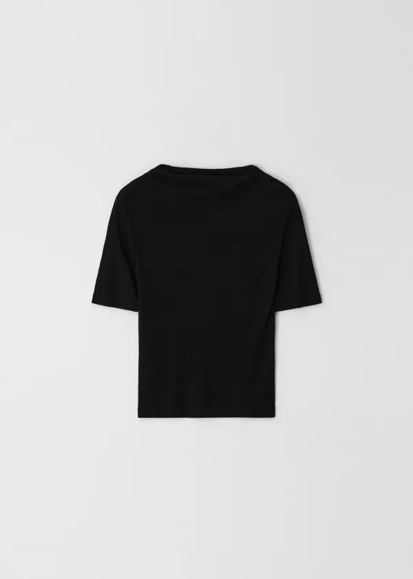 Half-neck t-shirts