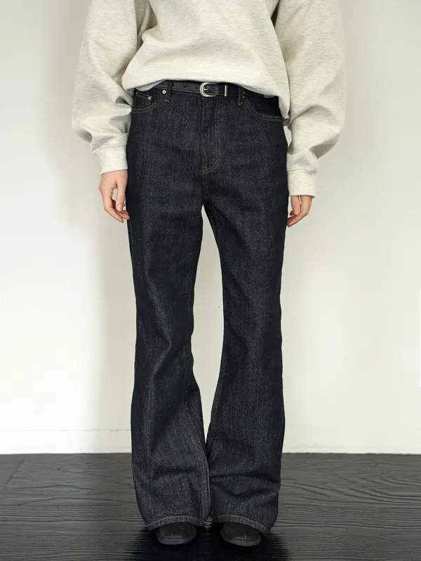 Timeless raw denim pants
