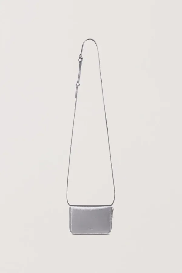 ESSENTIAL MINI CARD BAG SILVER