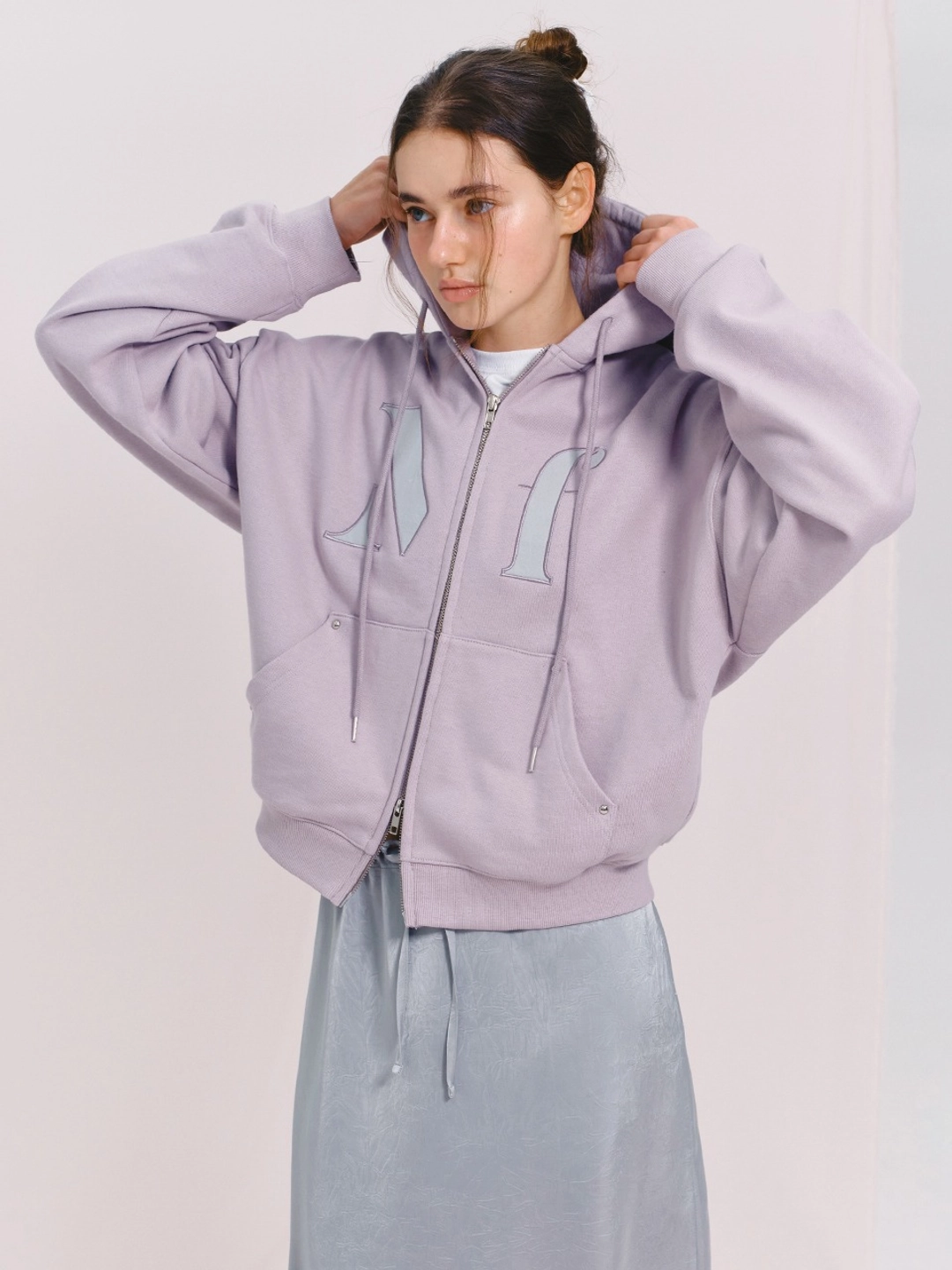 마가린핑거스 LOGO APPLIQUE HOODIE ZIP-UP (VIOLET) 상품 이미지 2