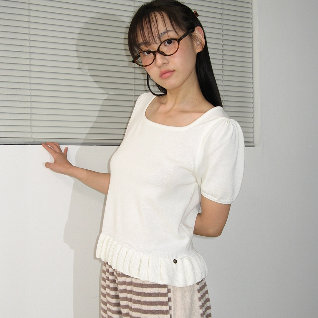 론론 PUFF SLEEVE RUFFLE KNIT IVORY 상품 이미지 1