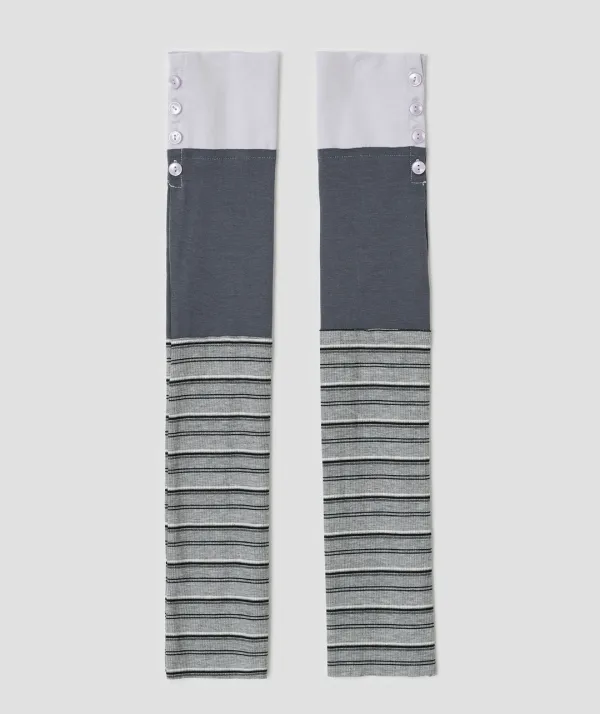 Buttoned Stripe Leg Warmer [Charcoal]
