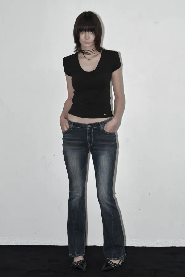 PUFF V-NECK SHORT SLEEVE BLACK