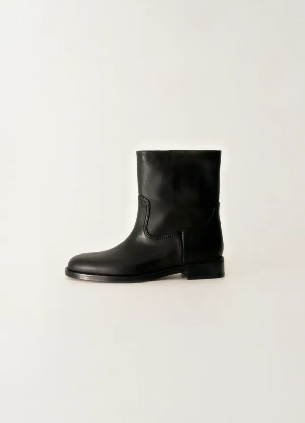Riding mid-ankle boots (Black)