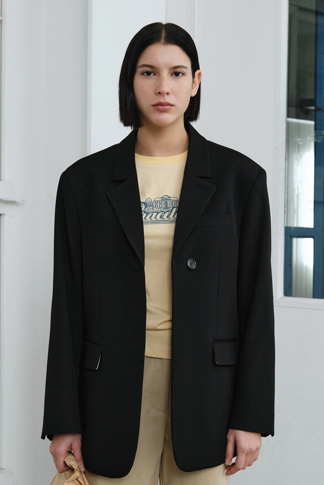 브렌다 브렌든 NCFV over jacket - black 상품 이미지 2