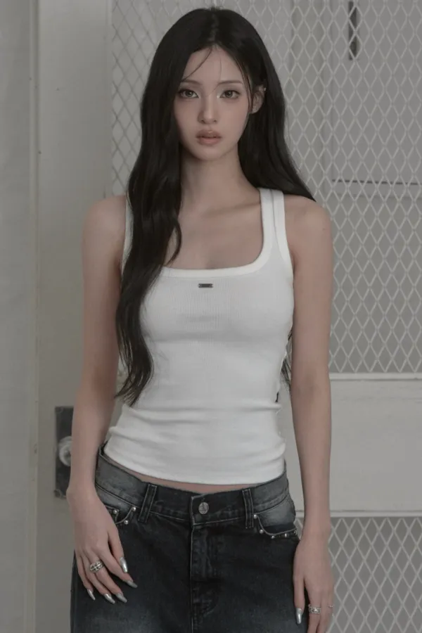 Muted Tank Top (white)