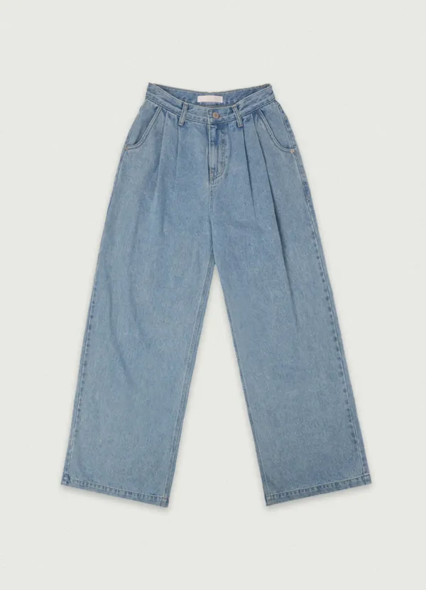 Loose Pintuck Denim