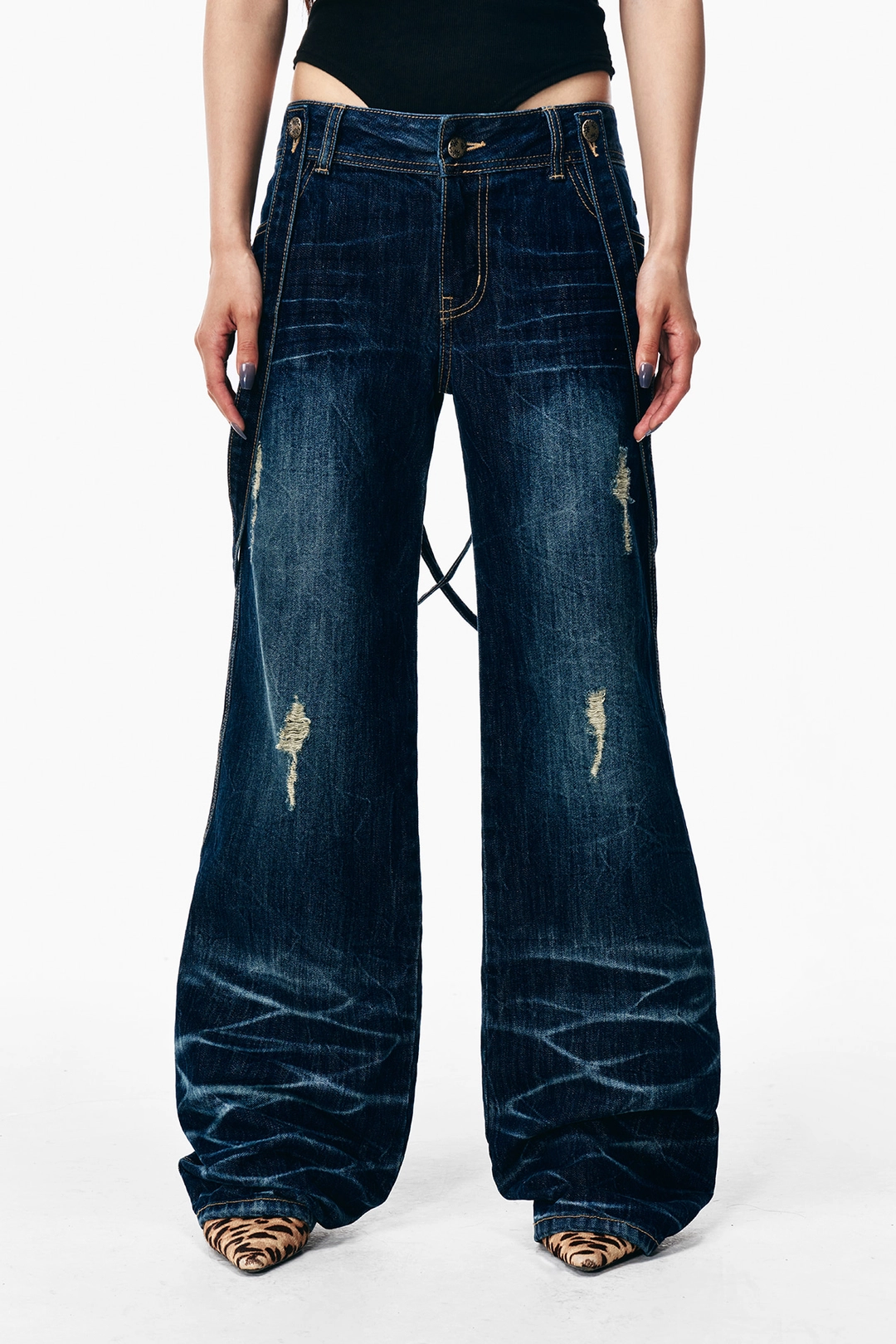 와이이이엘 CROSS STRAP FADED DENIM PANTS BLUE 상품 이미지 2