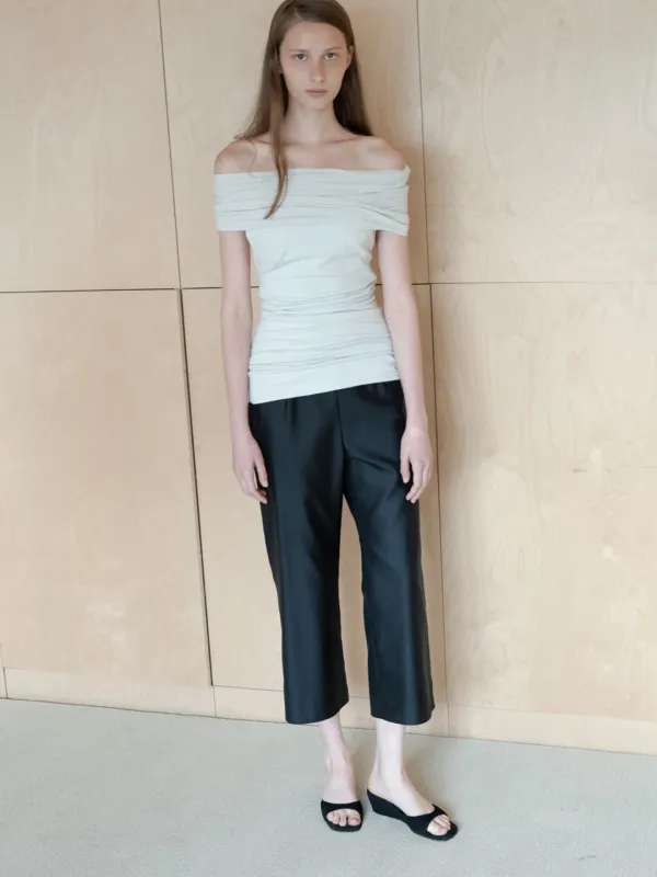 SOFT OFF-SHOULDER TOP [LIGHT GREY]