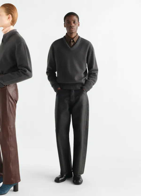 V-NECK SWEATER IN CASHMERE
