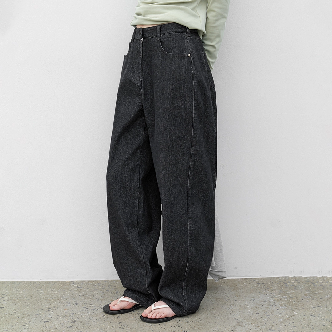 아뜰리에 나인 (PT-5822)PIN-WALE CURVED DENIM PANTS 상품 이미지 1