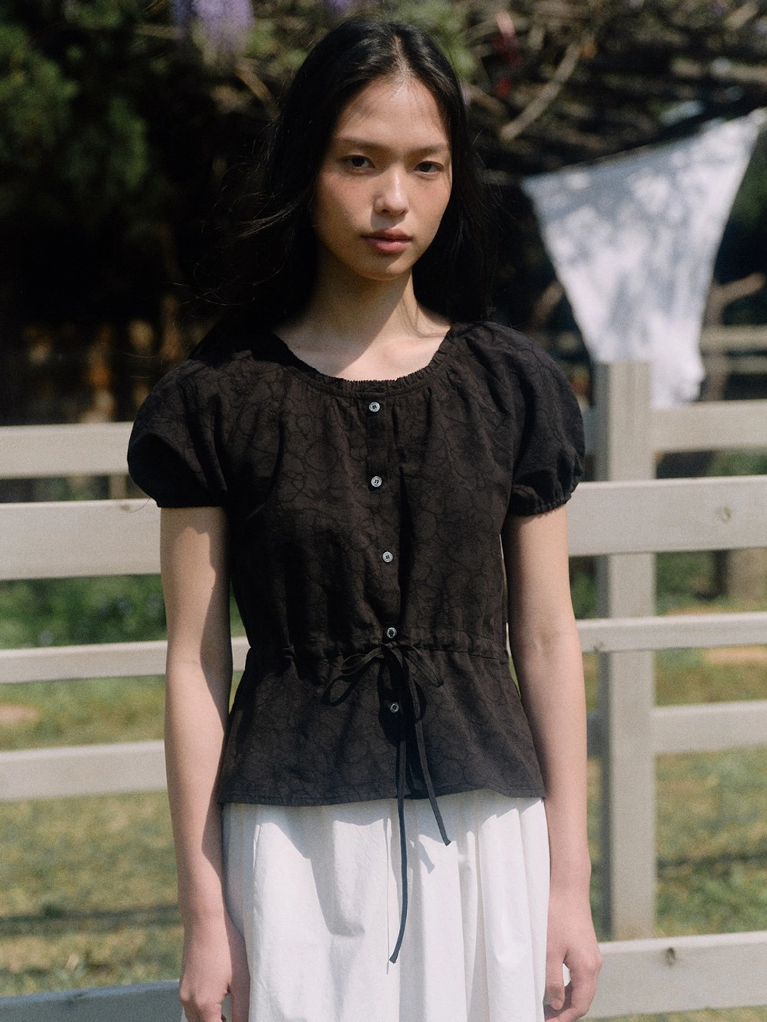 베이오드 Waist string short-sleeved blouse_black 상품 이미지 2