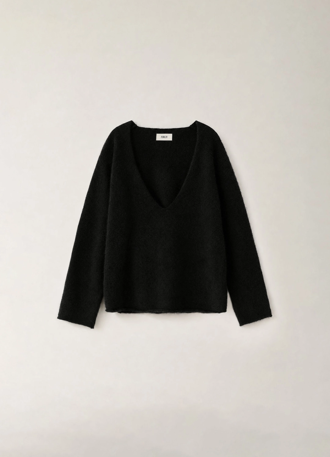 페블엠 Raccoon Deep V-Neck Knit - Black (10월 말 순차배송) 상품 이미지 2