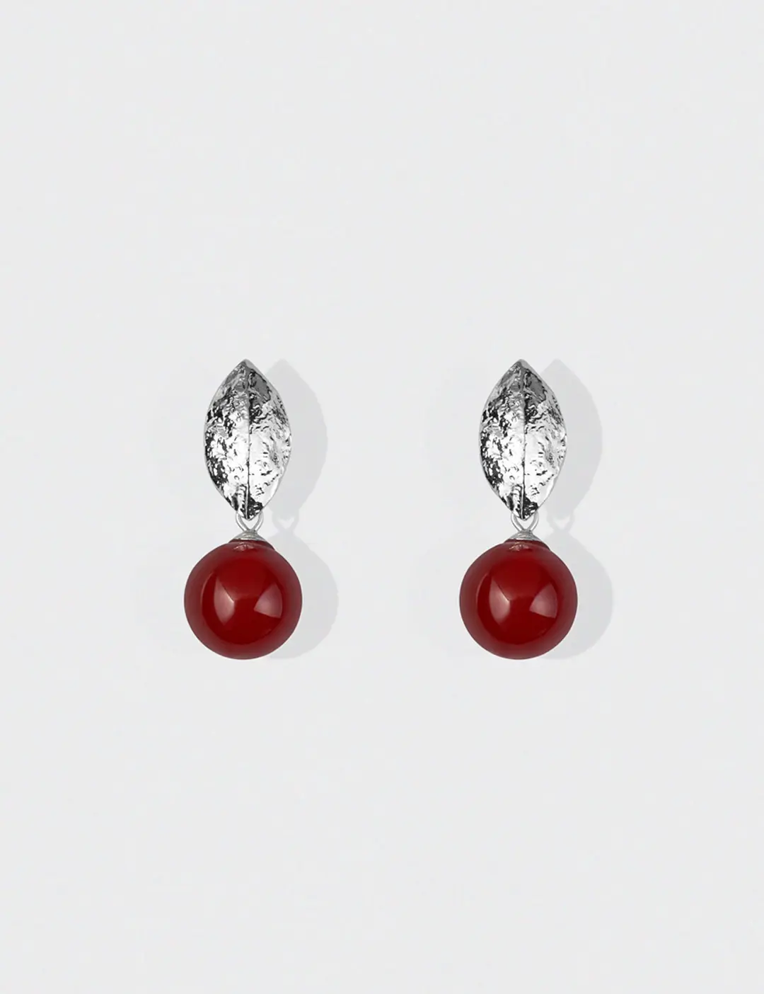 에뜨리브 Leaf Earrings_Red Carnelian 상품 이미지 1