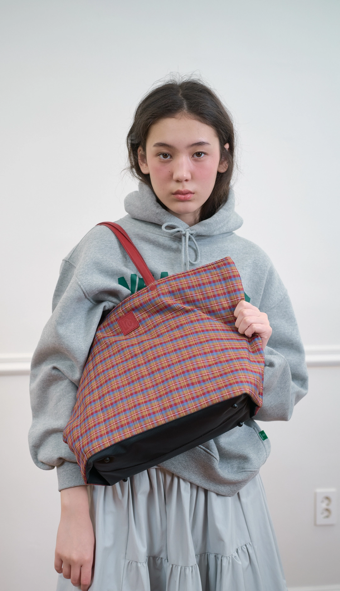 노컨텐츠 294. Collector Check Bag _ Red 상품 이미지 2