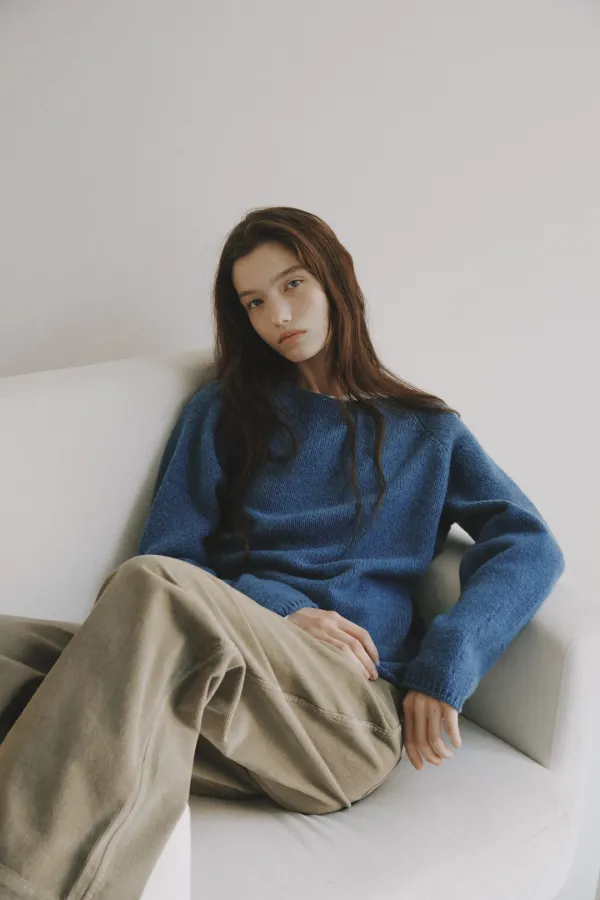 Milos Boat Neck Knit