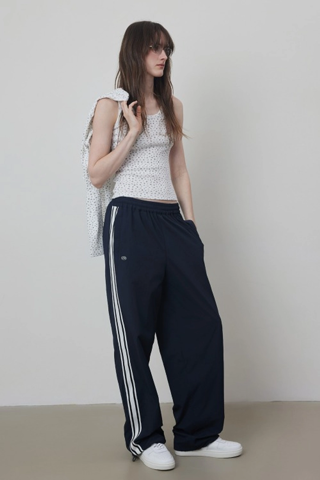 퀸스래빗 QSRB Two-Way Banding Traning Track Pants 상품 이미지 2
