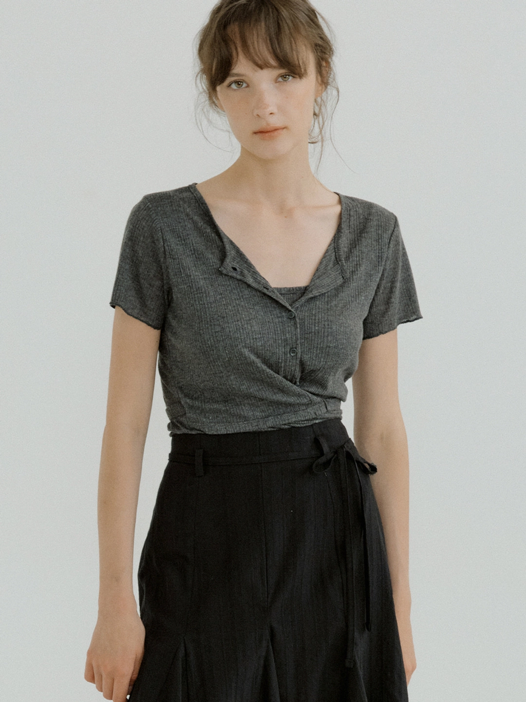 아워코모스 layered wrap detail T-shirt (charcoal) orc 6071 상품 이미지 1