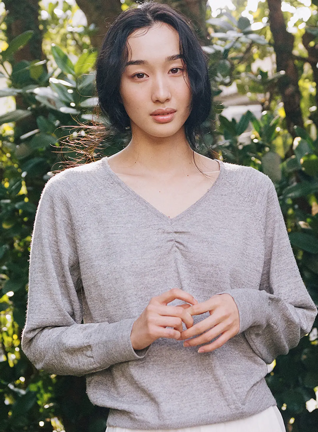 망고매니플리즈 MARY V NECK KNIT_GREY 상품 이미지 2