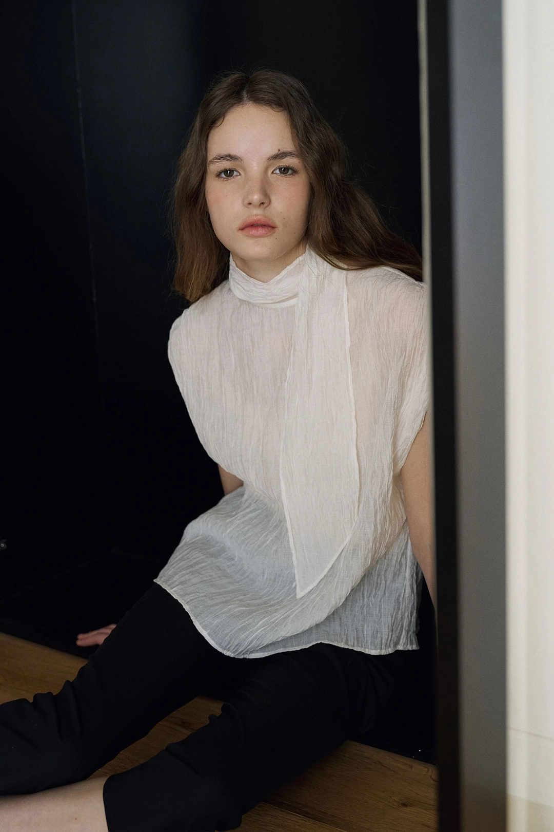 라메레이 Crinkle Tie Cap Sleeve Blouse[LMBFSUSH330]-Ivory 상품 이미지 2