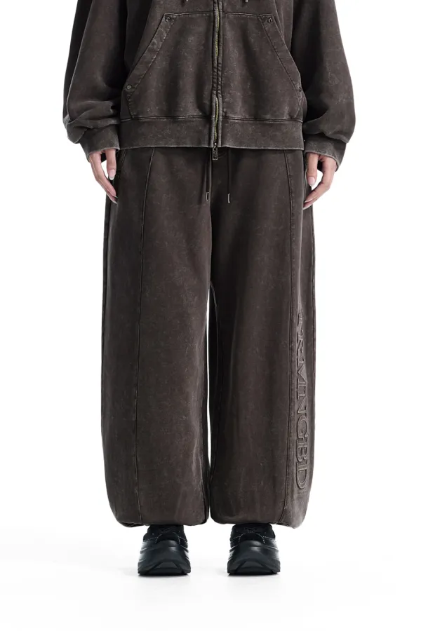 Embossed Logo Set-Up Jogger Sweat Pants [ Brown ]
