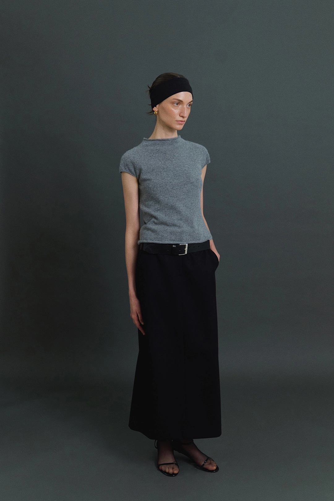 엘오61 [2ND] Alpaca Mock Neck Top in Grey 상품 이미지 1