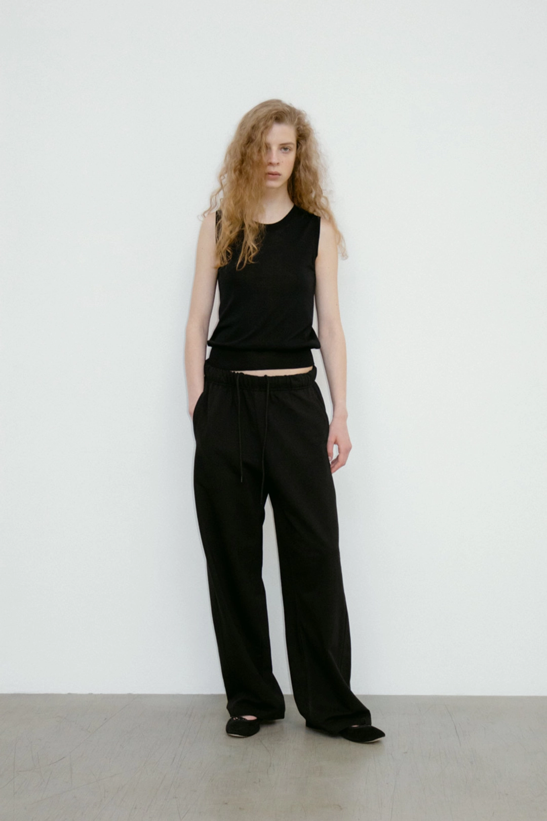 리포스 AIRY COTTON BLEND SLEEVELESS TOP (BLACK) 상품 이미지 2