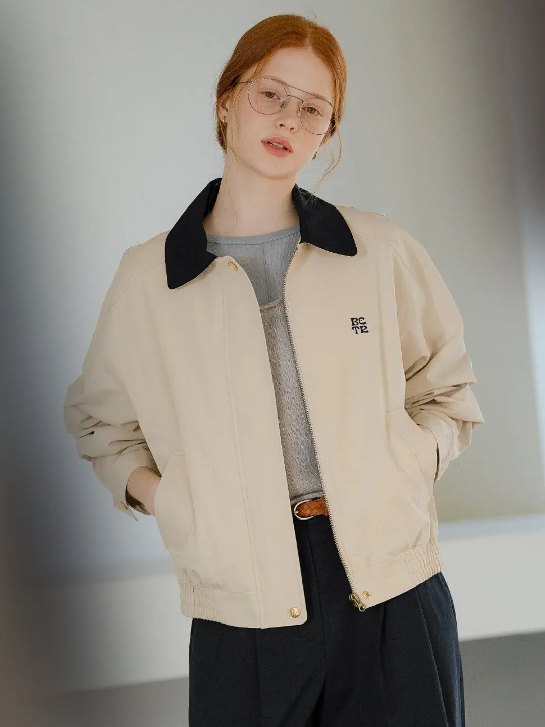 노운베러 Better embroidered blouson jumper_Beige 상품 이미지 2