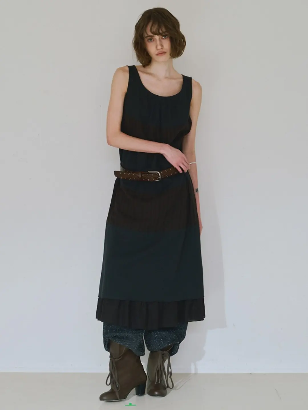 밀로 우먼 Double Sleeveless Dress [Black] 상품 이미지 2
