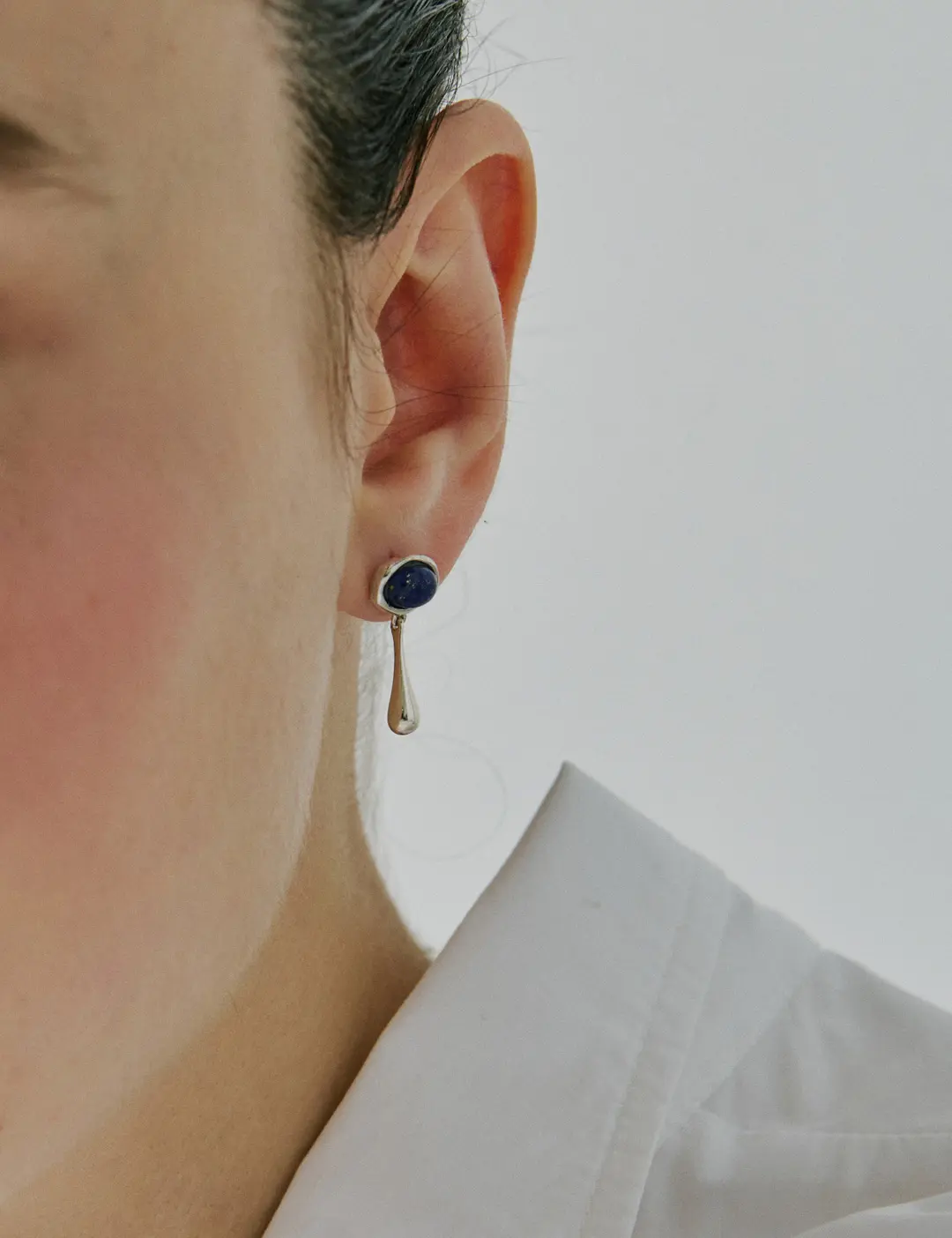 에뜨리브 Audrey Stone Earrings In Lapis 상품 이미지 2