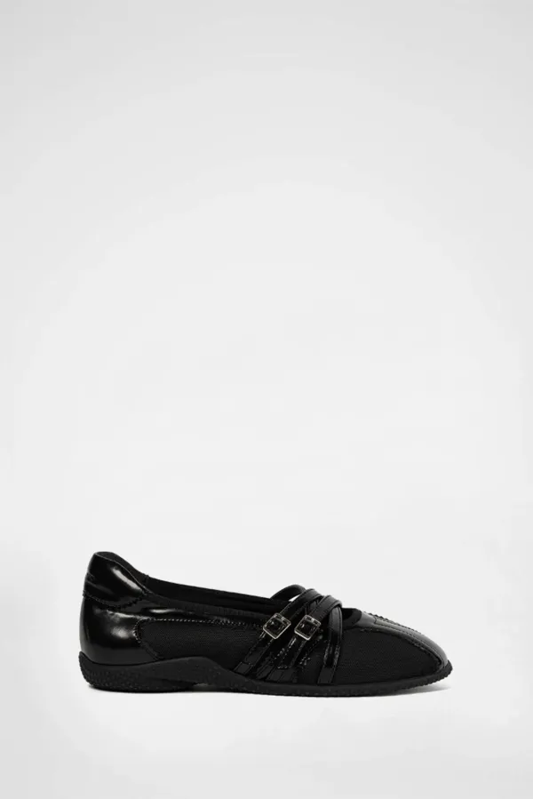 ARCELLE PINKING BELTED SNEAKERS / BLACK