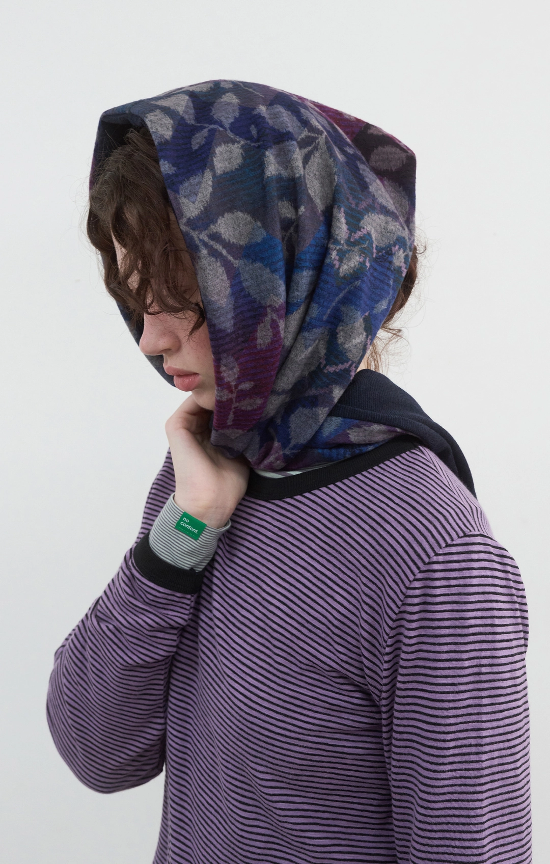 노컨텐츠 430. Flower Muffler_Purple 상품 이미지 1