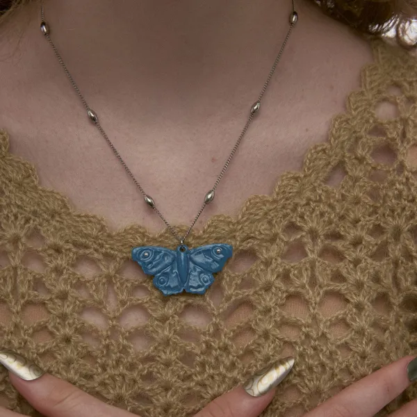 butterfly necklace-blue